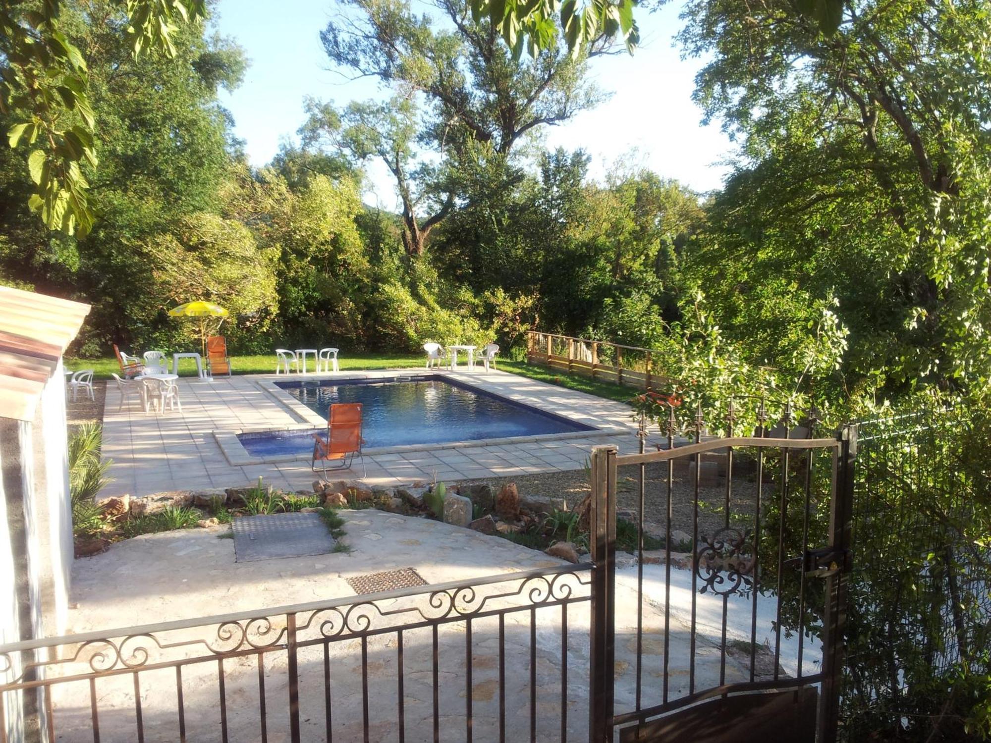水母酒店 Les Arcs-sur-Argens 外观 照片